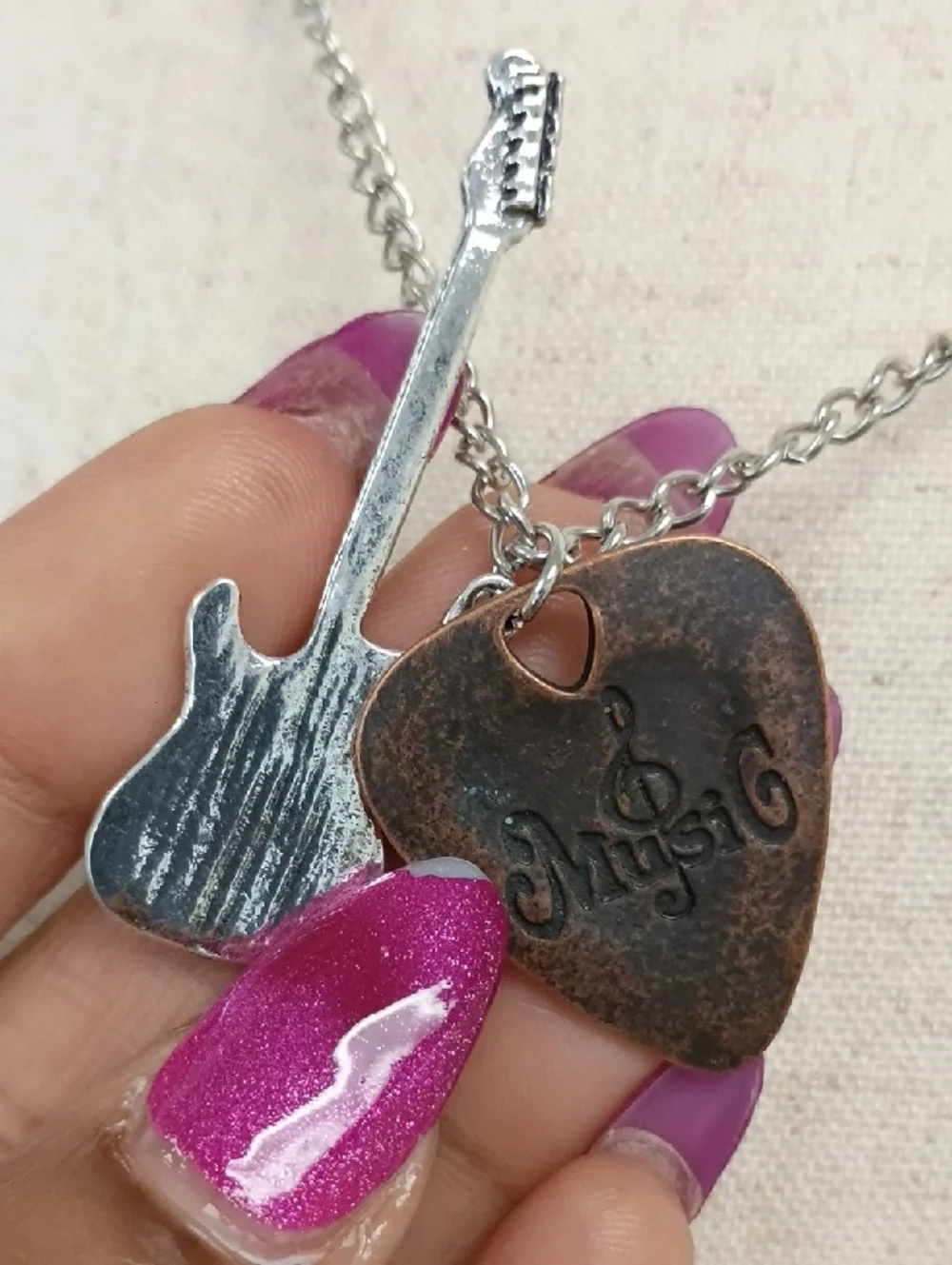 Guitar Heart Pendant Necklace Silver Gold Tone Music Charm Chain Y2K